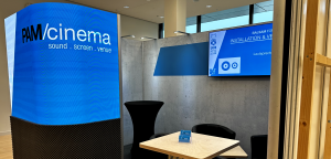 PAM/cinema Messestand, curved LED Wand